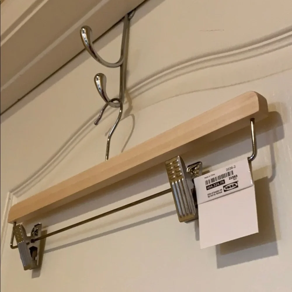 One Ikea skirt pants 👖 hanger closet organizing new, only 1